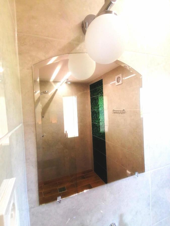 Barkoca Es Szepkilatas Vendeghaz / Cabin Verőcemaros Exterior foto