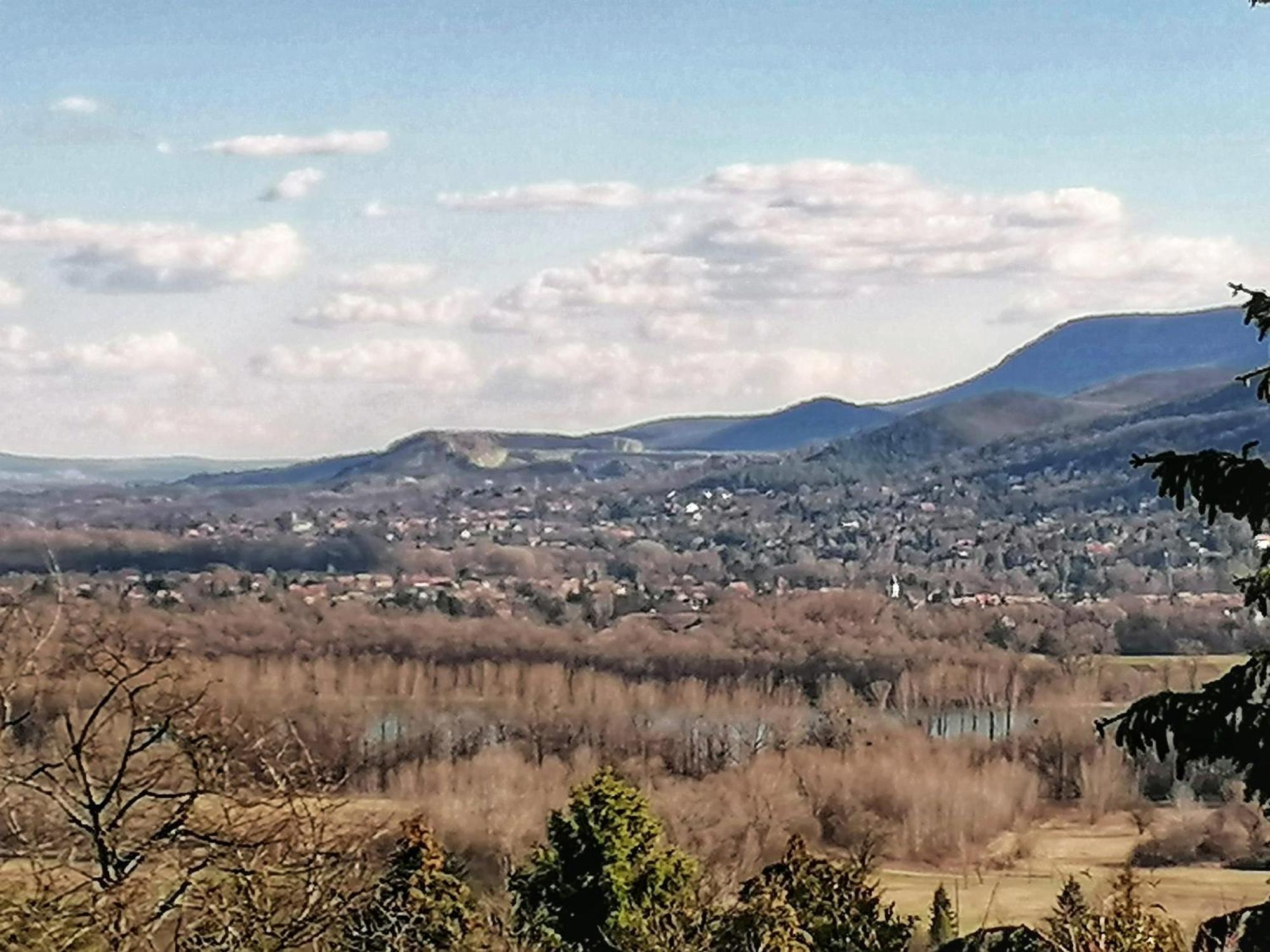 Barkoca Es Szepkilatas Vendeghaz / Cabin Verőcemaros Exterior foto